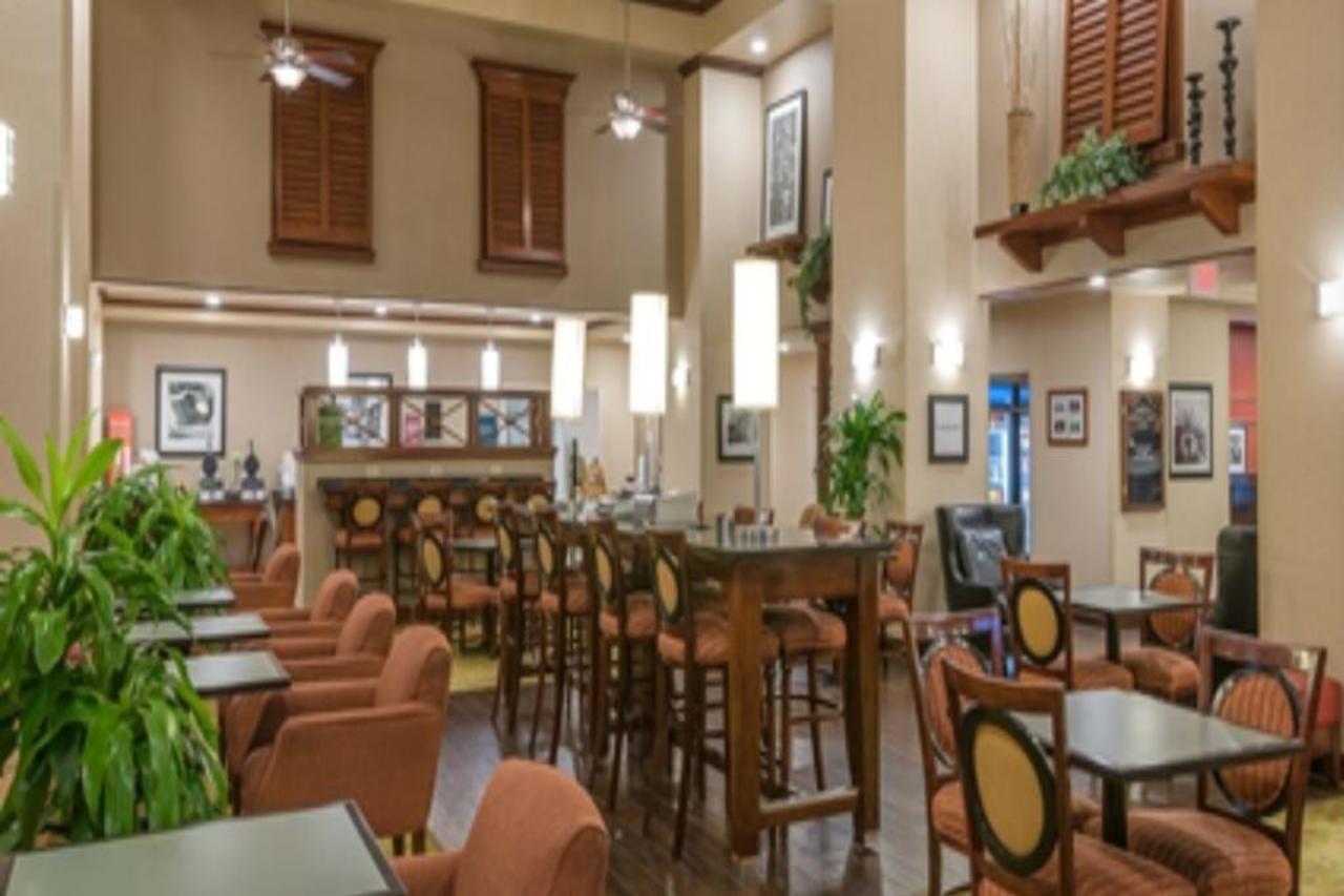 Hampton Inn & Suites Florence-North-I-95 Exteriör bild