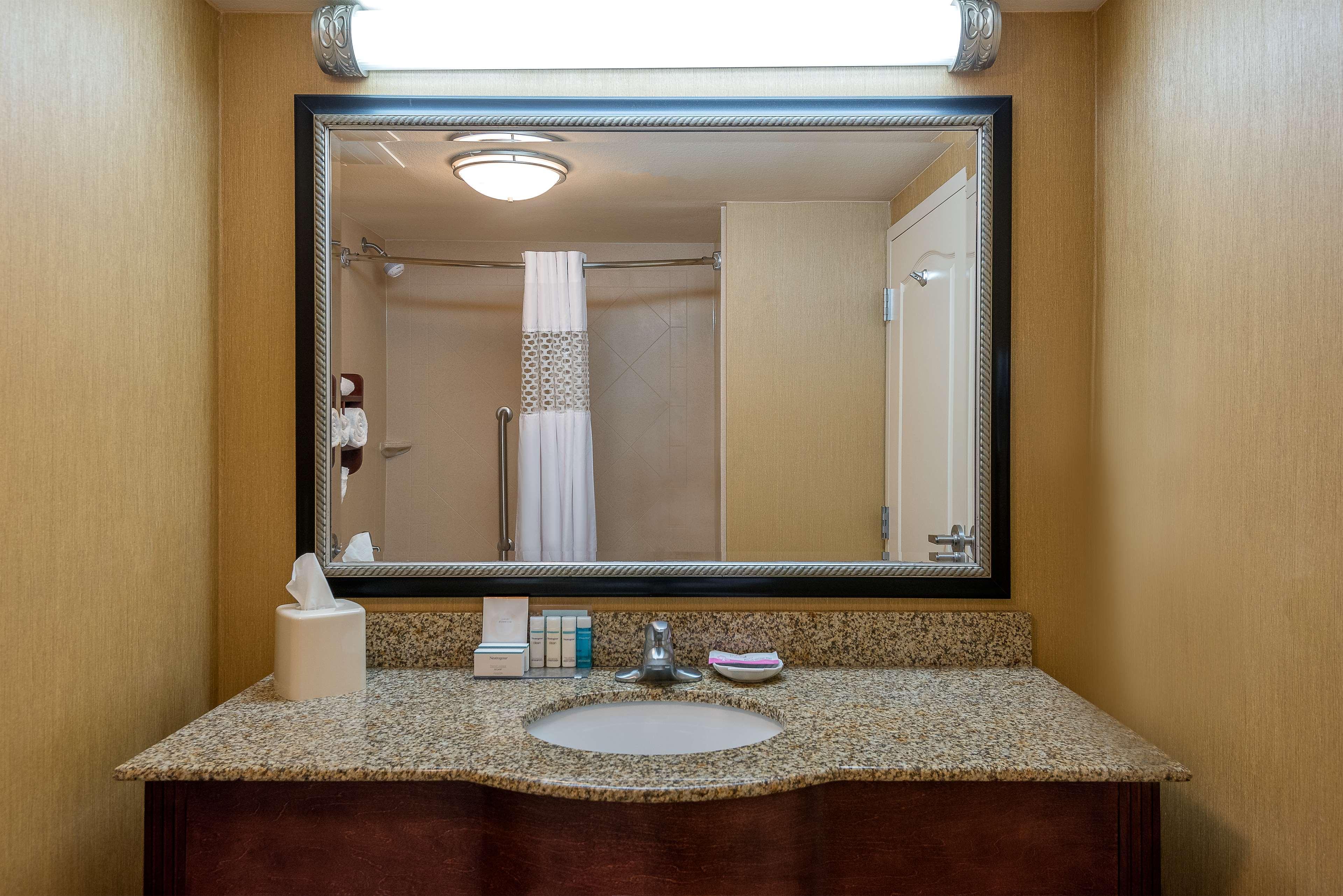Hampton Inn & Suites Florence-North-I-95 Exteriör bild