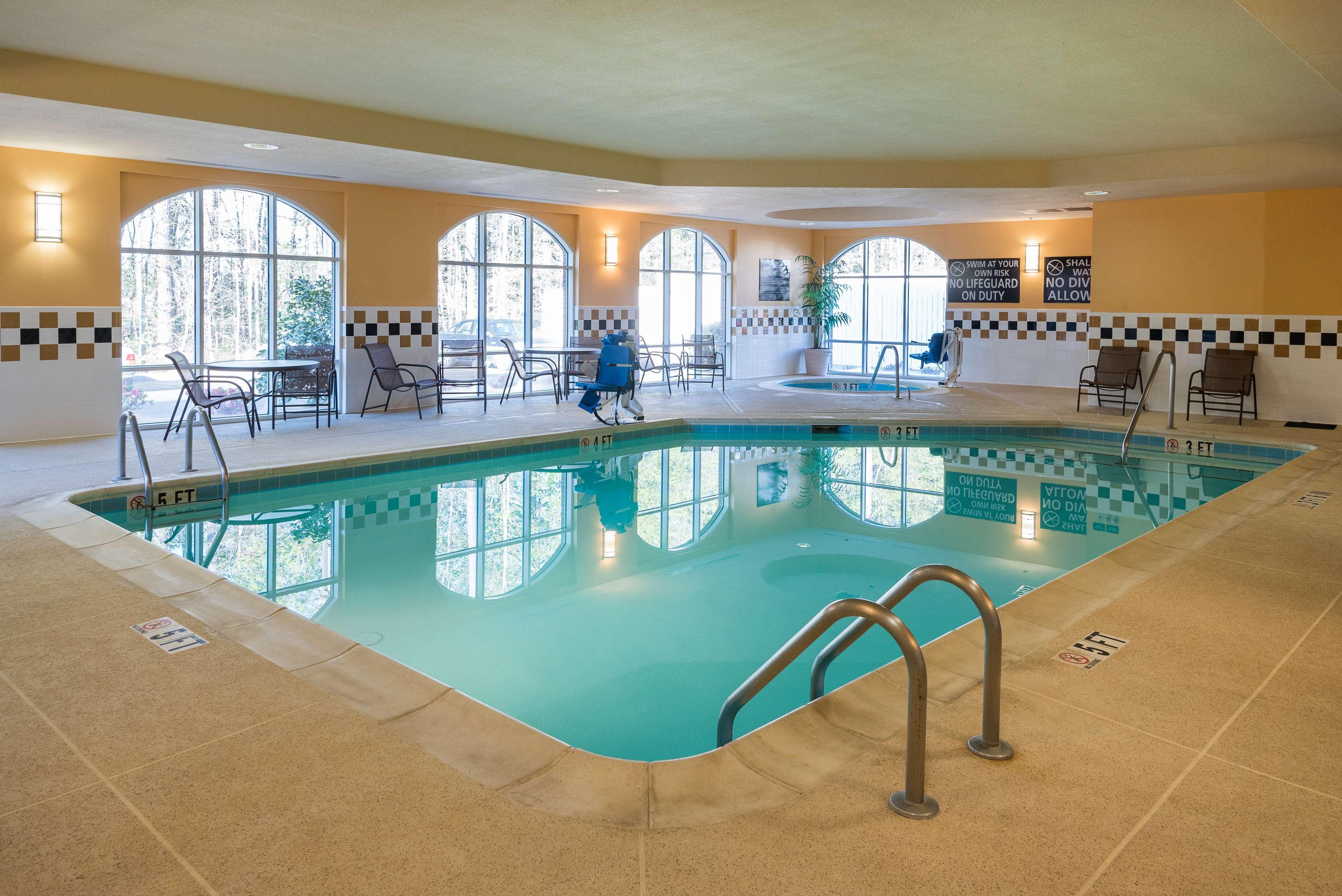 Hampton Inn & Suites Florence-North-I-95 Exteriör bild