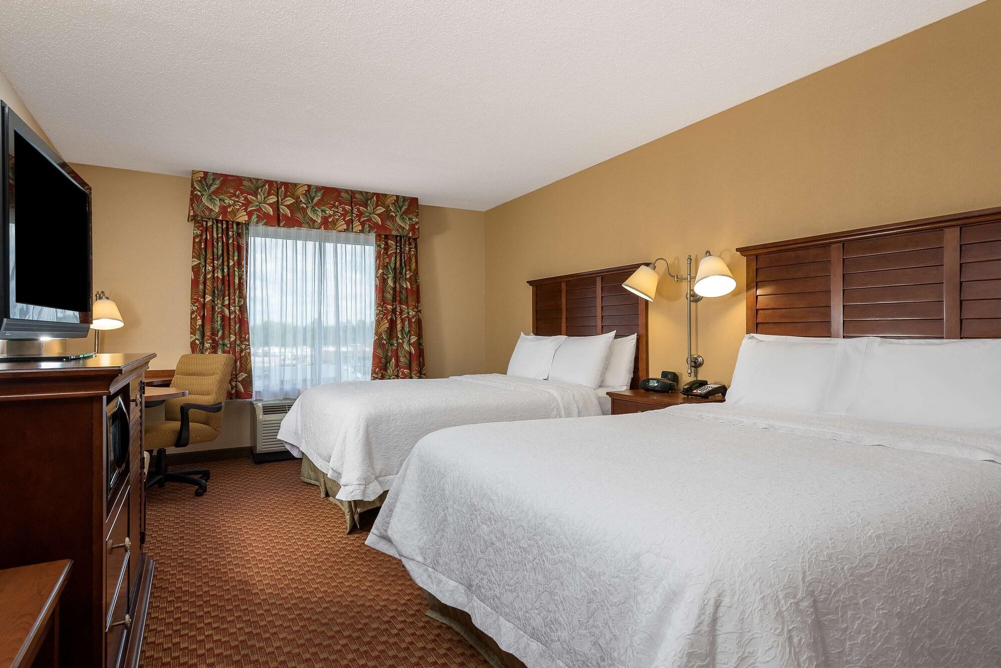 Hampton Inn & Suites Florence-North-I-95 Exteriör bild