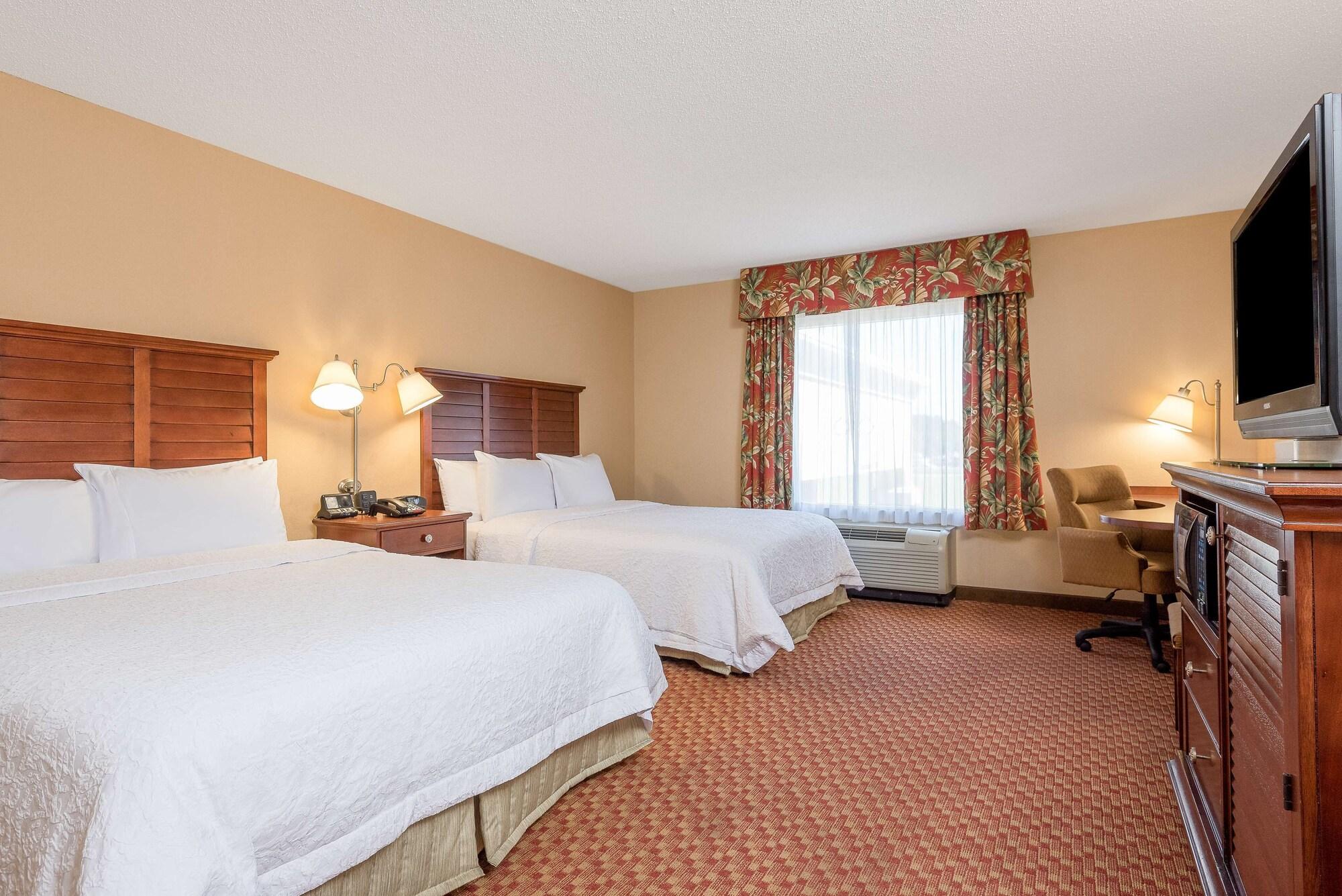 Hampton Inn & Suites Florence-North-I-95 Exteriör bild