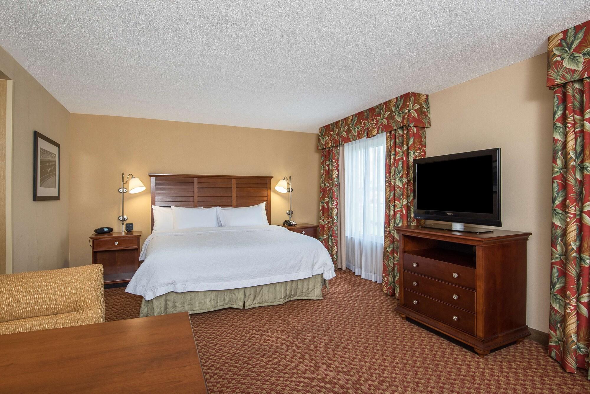 Hampton Inn & Suites Florence-North-I-95 Exteriör bild