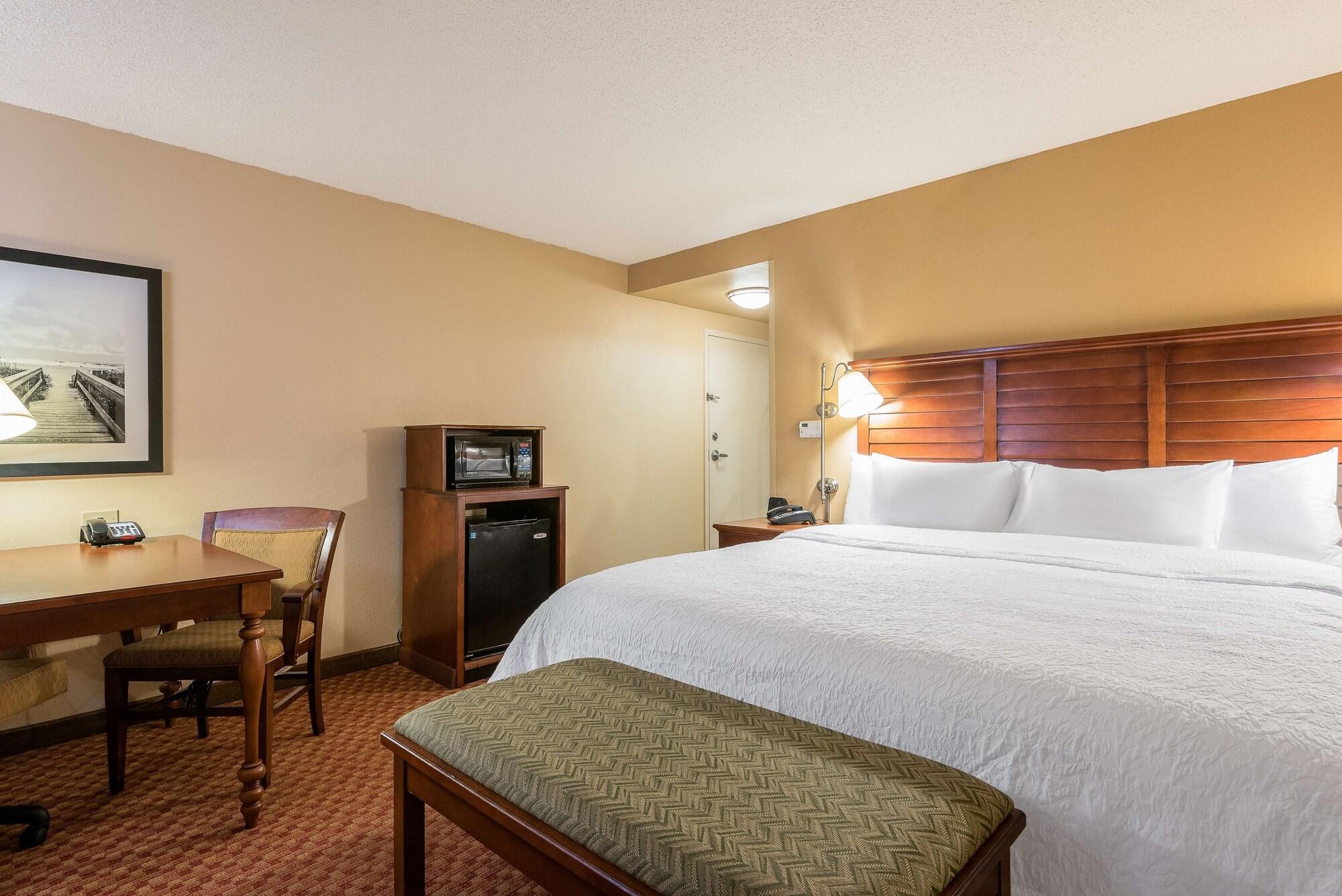 Hampton Inn & Suites Florence-North-I-95 Exteriör bild