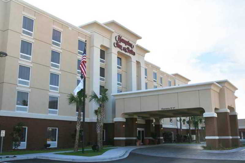 Hampton Inn & Suites Florence-North-I-95 Exteriör bild